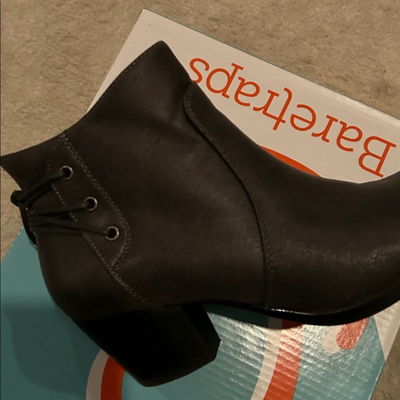 BareTraps Women's Dark Gray  Ankle Booties - Picture 3 of 8